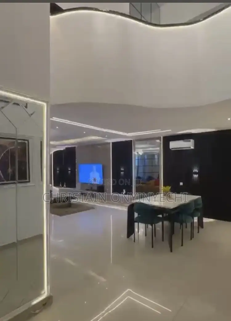 4bedroom Shortlet