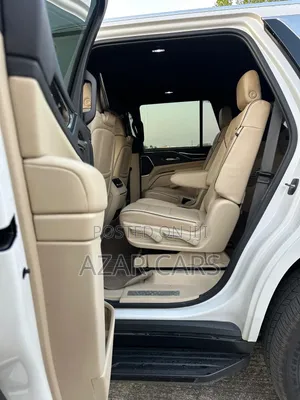 Cadillac Escalade ESV 2021 White