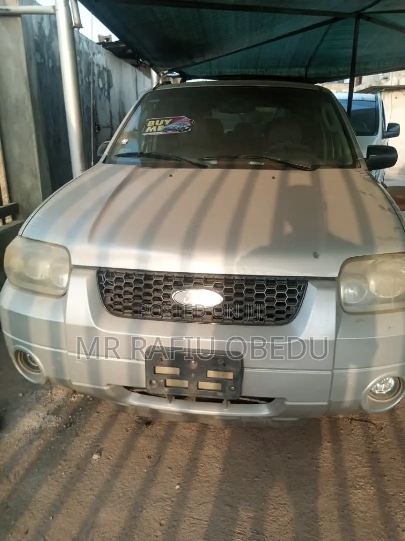 2005 Ford Escape XLT