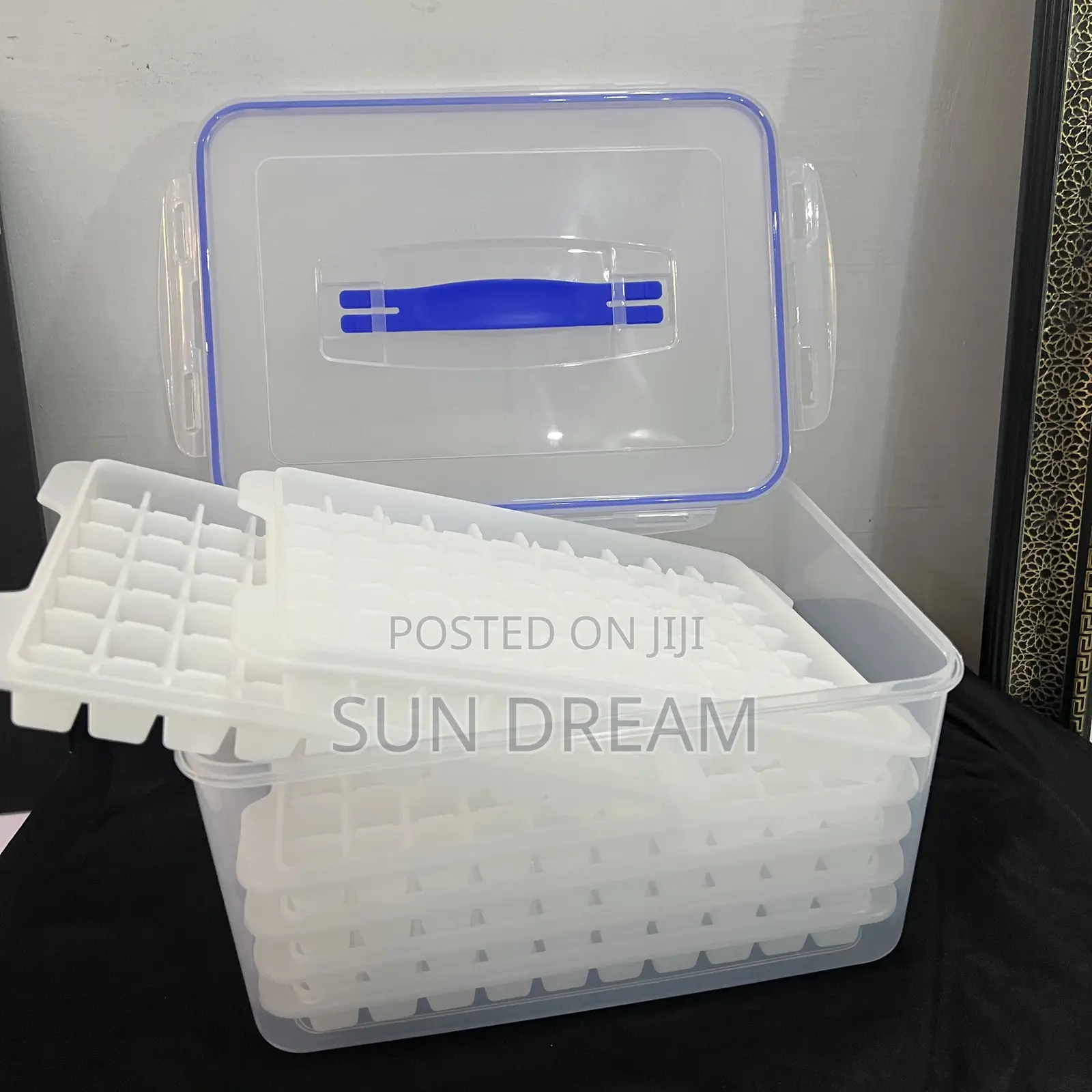 Ice Maker Ice Mold Icee-Cube Box Cold Juice Drink Store Tools