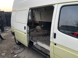 Ford Transit 1997 White