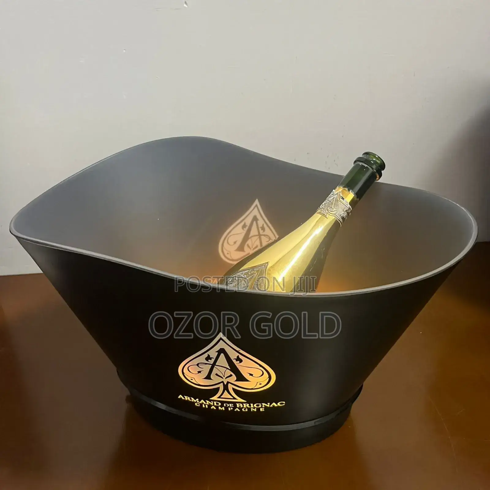 Champaign Bucket