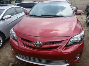 Toyota Corolla LE 4dr Sedan (1.8L 4cyl 4A) 2012 Red