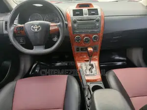 Toyota Corolla LE 4dr Sedan (1.8L 4cyl 4A) 2012 Red