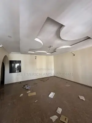 3bdrm Block of Flats in Durumi for rent