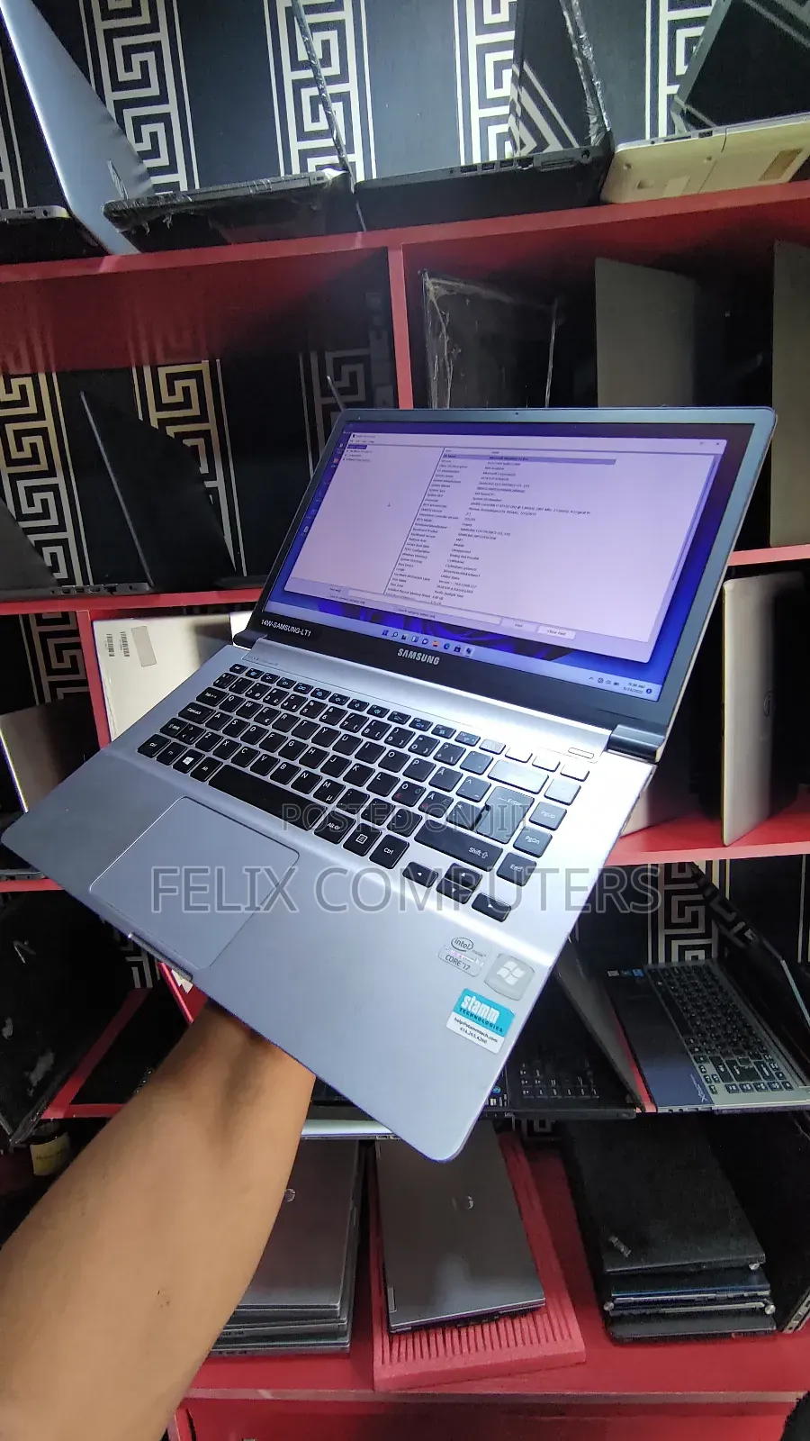 Laptop Samsung NP900X3D 8GB Intel Core I7 SSD 256GB