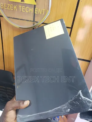 New Laptop Lenovo Ideapad 3-14iil05 8GB Intel Core I3 SSD 256GB