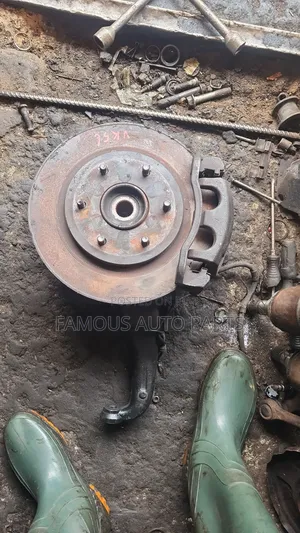 Complete Shock Observer Nissan Armada With Dick And Caliber Front