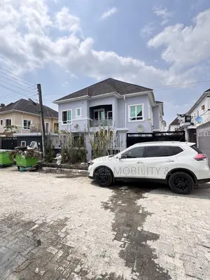 5bdrm House in Chevy View, Chevron for sale