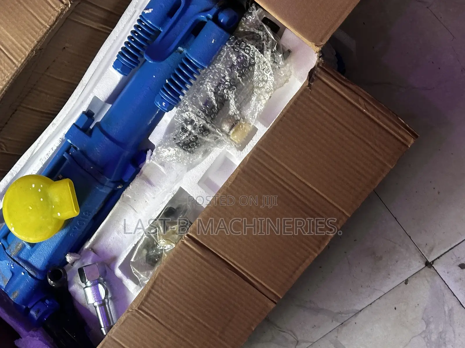 Heavy Duty Jackhammer