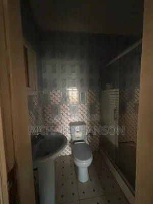 5bdrm Duplex in Pinnock Beach Estate, Lekki for rent