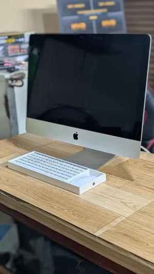 Desktop Computer Apple iMac 8GB Intel Core I5 SSHD (Hybrid) 1T