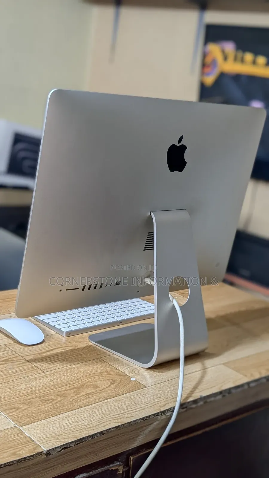 Desktop Computer Apple iMac 8GB Intel Core I5 SSHD (Hybrid) 1T
