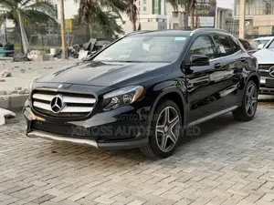 Mercedes-Benz GLA 250 2016 Black