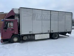 Volvo Fl7 Containner Body