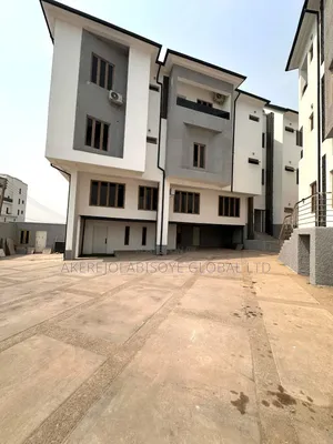 2bdrm Apartment in Guzape, Abuja for sale