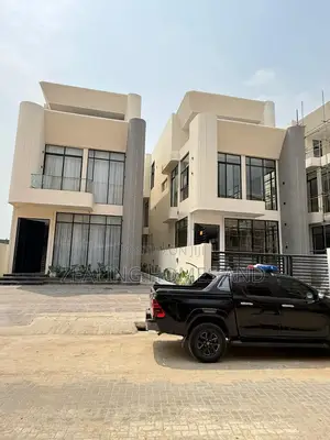 Furnished 5bdrm Duplex in Lekki Phase One for sale
