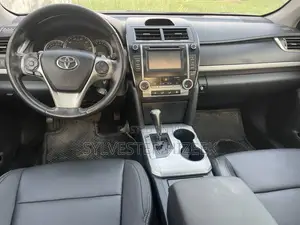 Toyota Camry SE 4dr Sedan (2.5L 4cyl 6A) 2012 Black