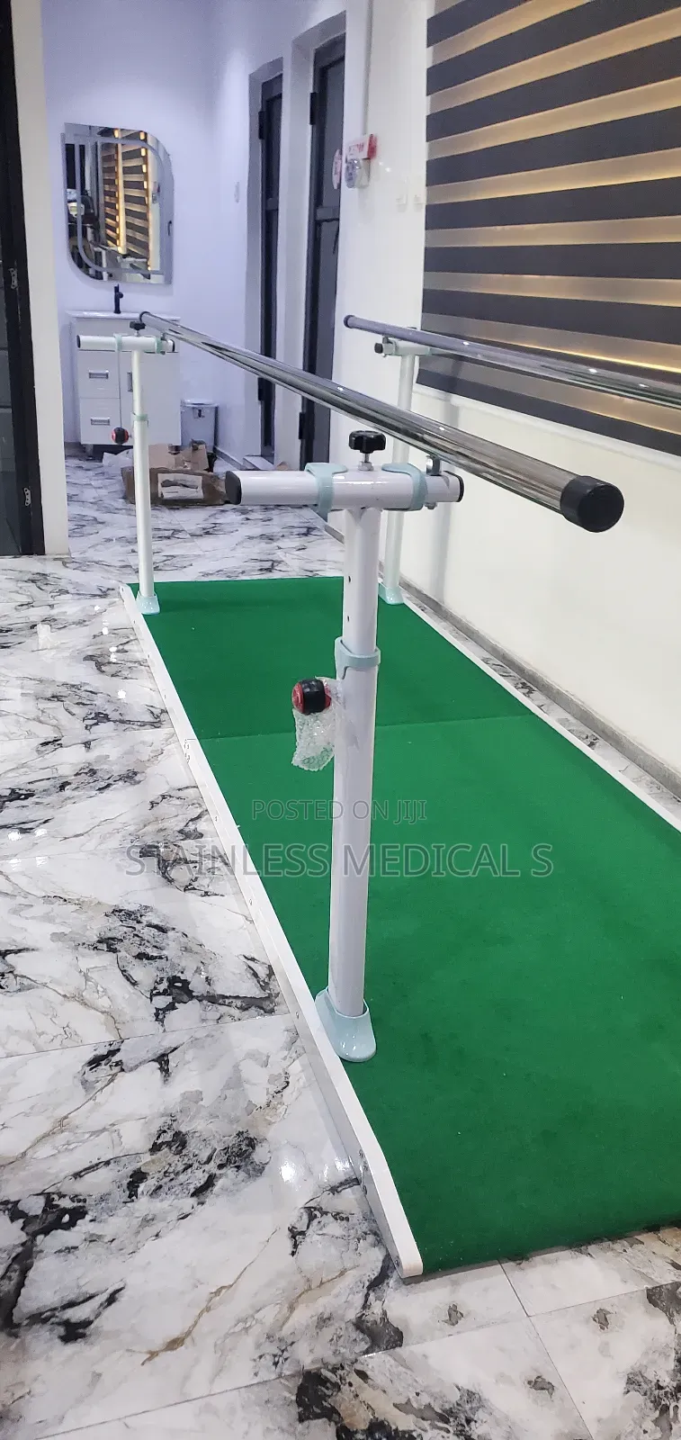 Parallel Bar
