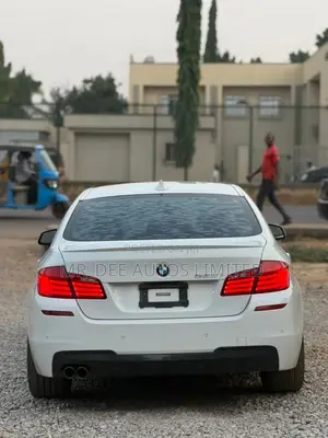 BMW 528i 2012 White