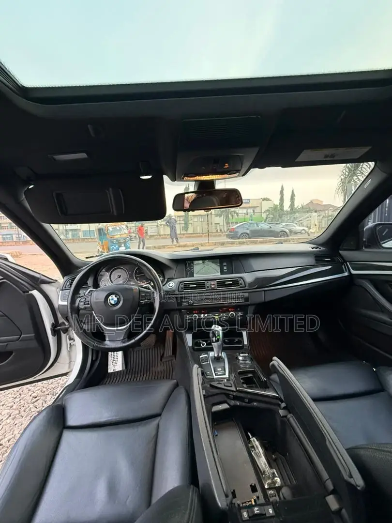 BMW 528i 2012 White