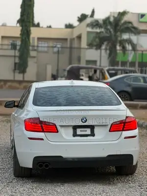 BMW 528i 2012 White