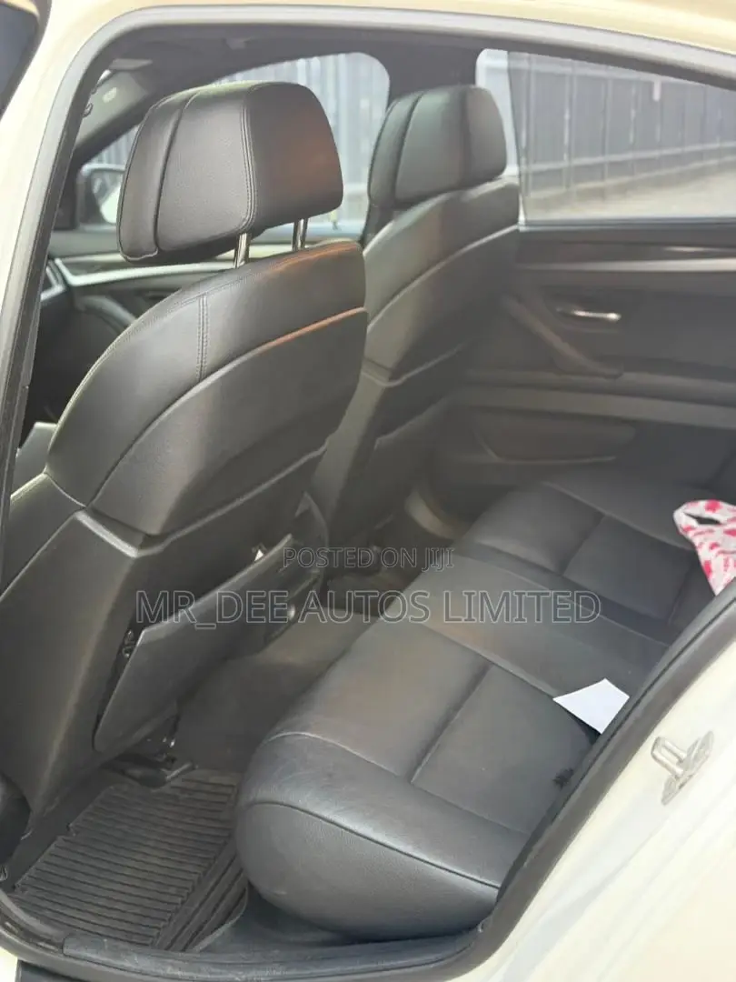 BMW 528i 2012 White