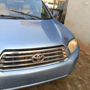 Toyota Highlander V6 2009 Blue