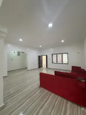 3bdrm Block of Flats in Guzape District for rent