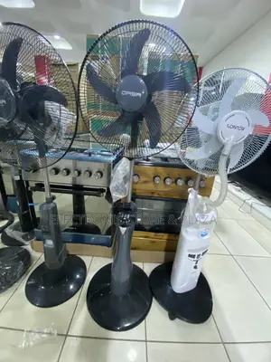 "18" Qasa Rechargeable Fan - Big Breeze, Long Lasting