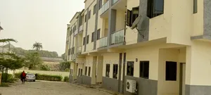 4bdrm Duplex in Angels Court , Kubwa for sale