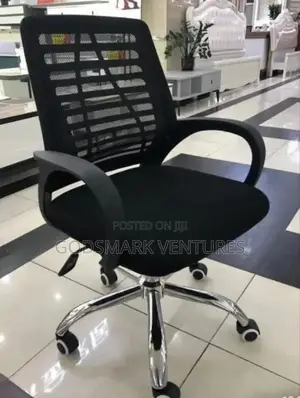 Victory Office Chair, Fixed on Delivery