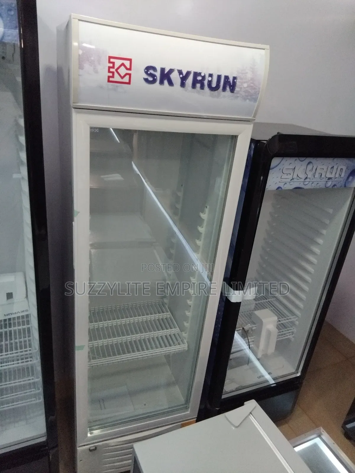 Skyrun Showcase Fridge 228 Liters Energy Saving Display Refrigerator