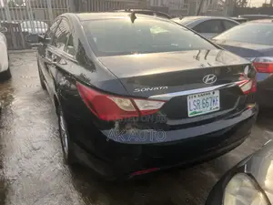 Hyundai Sonata 2014 Black