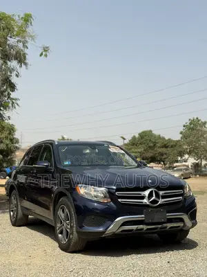 Mercedes-Benz GLC-Class 2017 Blue