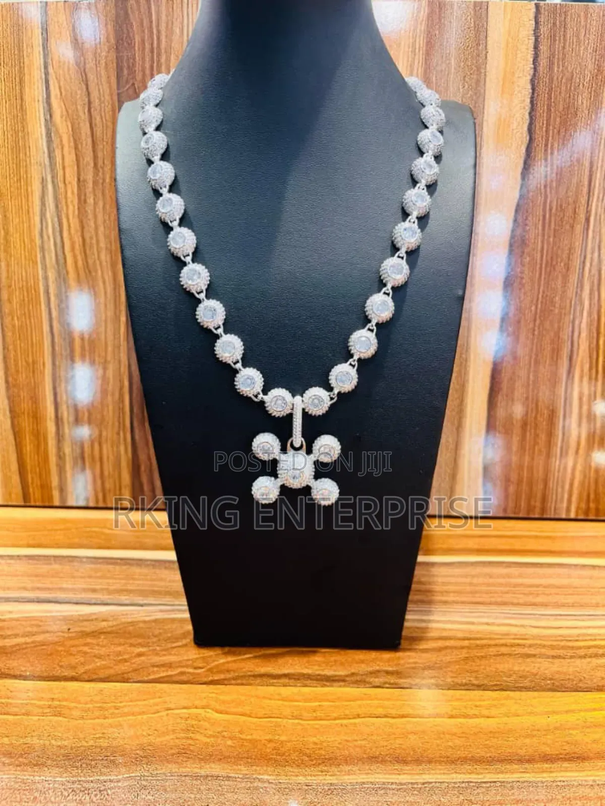 Moissanite Diamond
