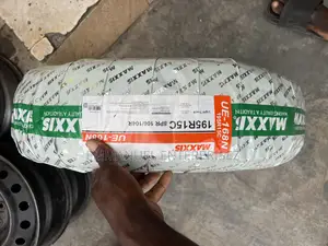 195/15c Maxxis Tire