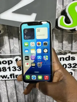 Apple iPhone XR 128 GB White