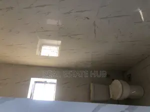 3bdrm Block of Flats in Lugbe for rent