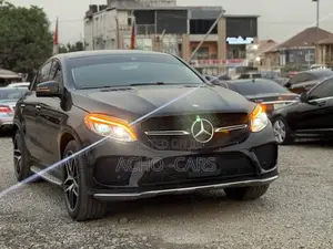 Mercedes-Benz GLE-Class 2016 Black