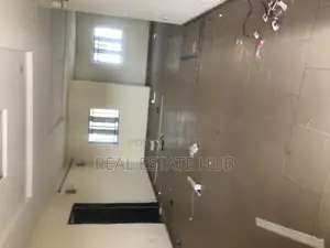 3bdrm Block of Flats in River Park, Lugbe District for rent