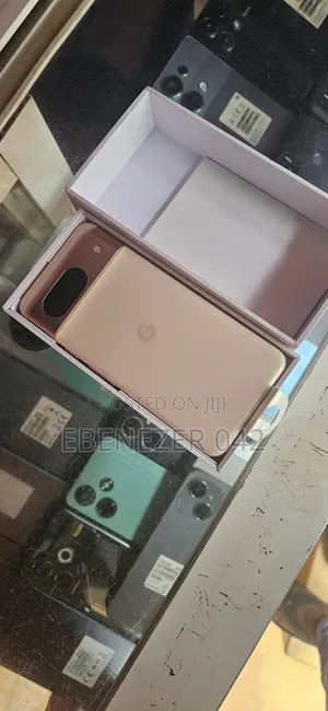 New Google Pixel 8 128 GB Gold