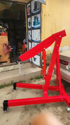 Workshop Crane