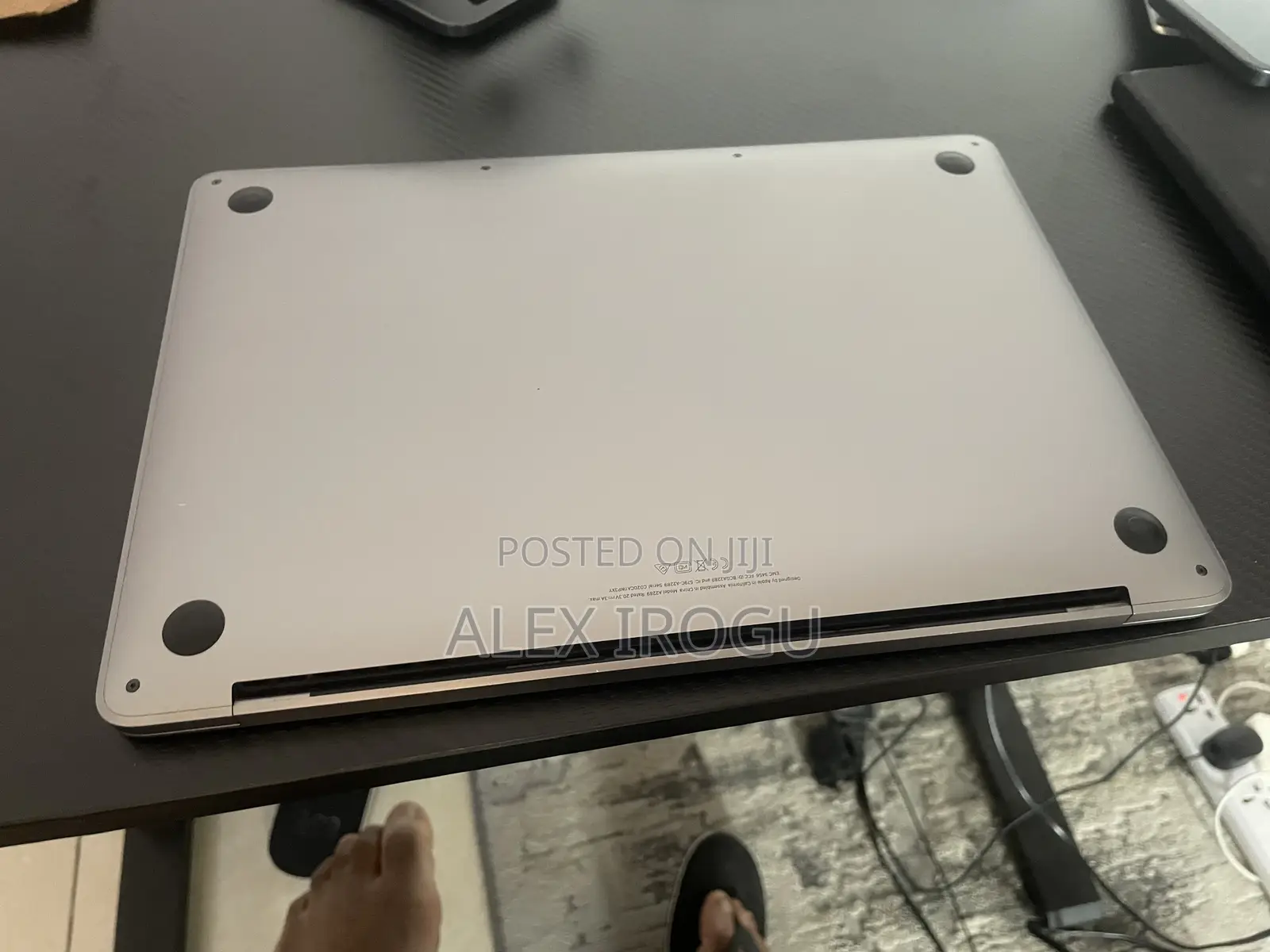 Laptop Apple MacBook Pro 2020 8GB Intel Core i5 SSD 256GB