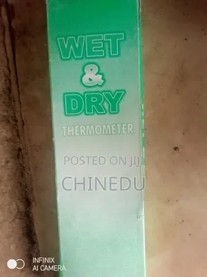 Wet And Dry Thermometer