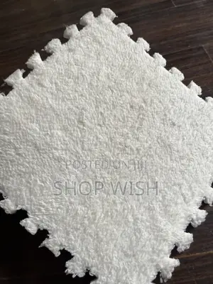 Carpet Tiles Easy to Install Without Glue and Tools
