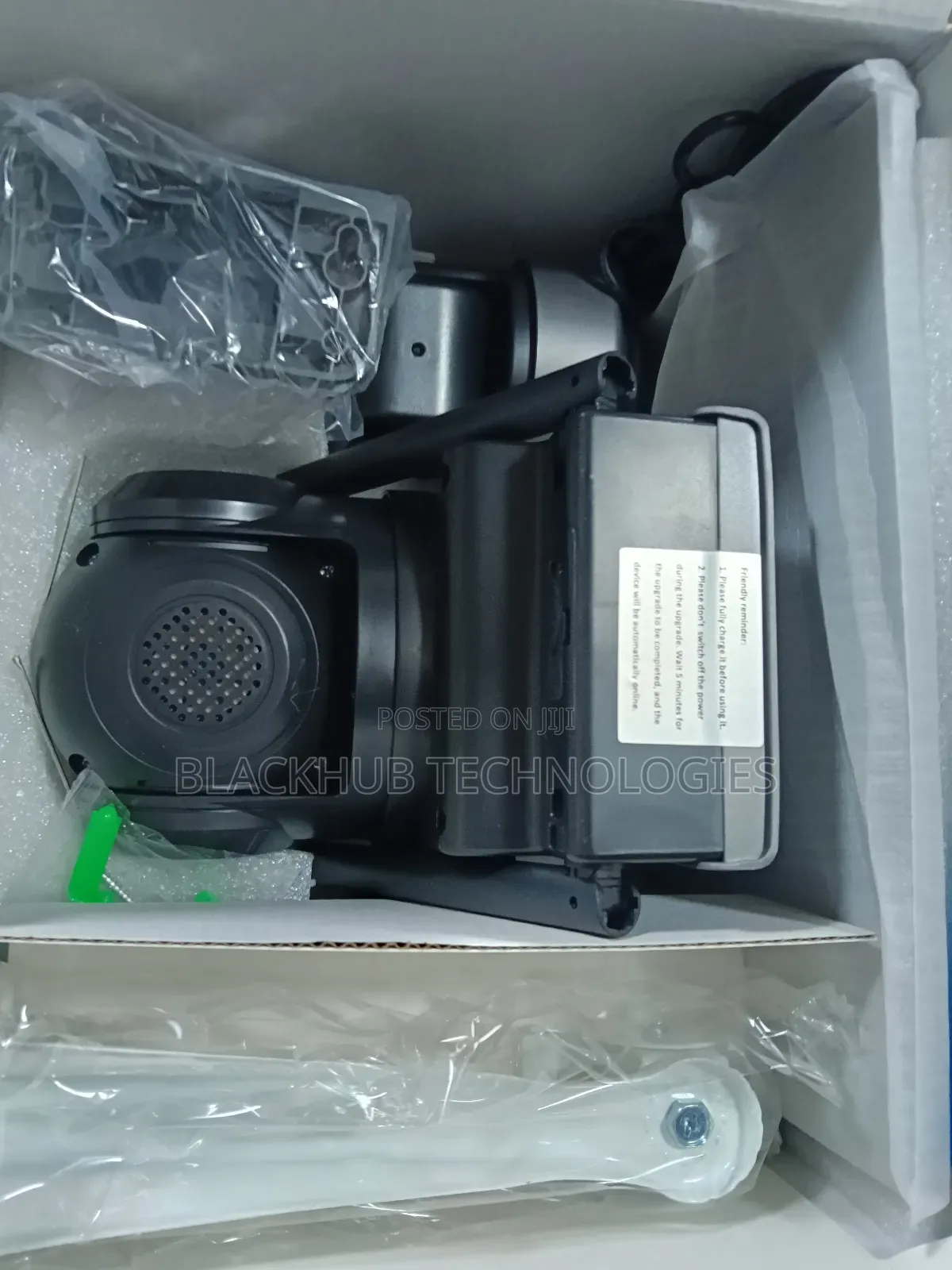 Howfar H2507 Triple 8mp Hd Camera, Solar Powered CCTV Using Esim