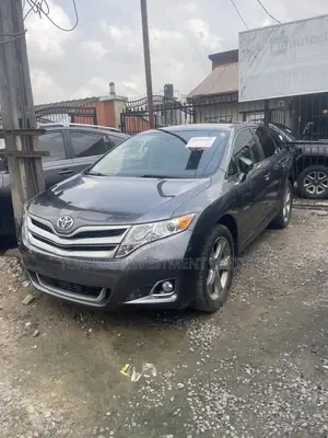 Toyota Venza Limited AWD V6 2013 Gray
