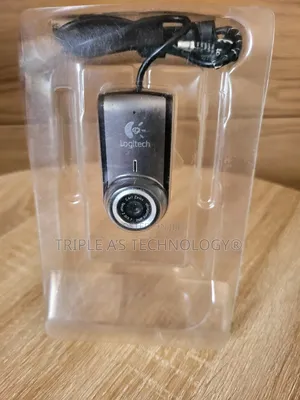 Logitech Portable Webcam - C905 -carl Zeiss Tessar 2.0/3.7 2mp