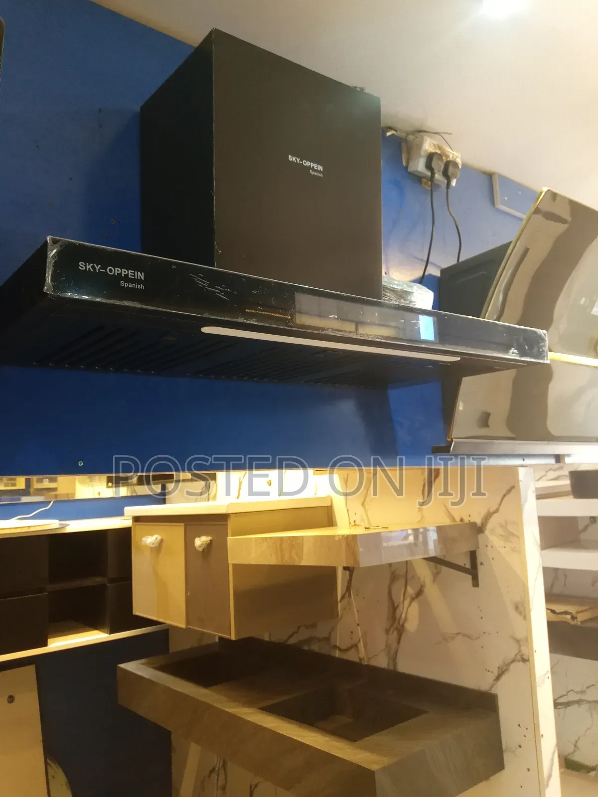 Range Hood Smoke and Odor Extractor for Kitchen